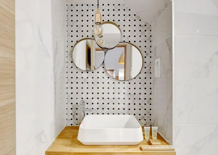 Bluestay 127 - Superb In